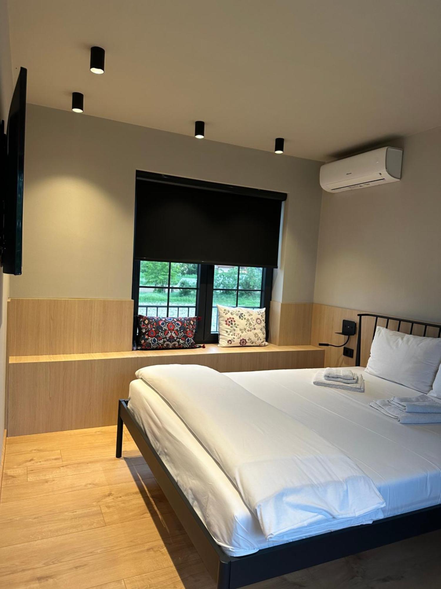 Villa Number 6 Скоп'є Екстер'єр фото