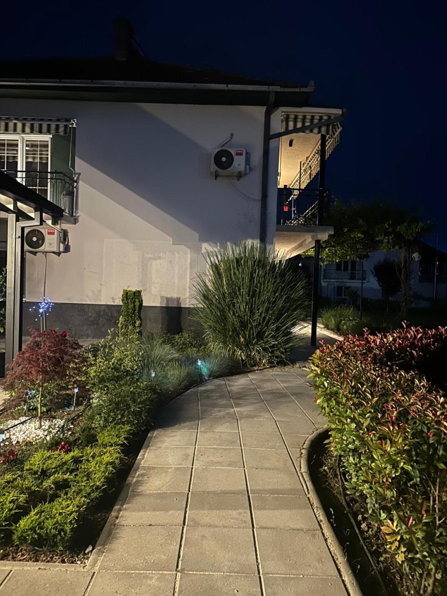 Villa Number 6 Скоп'є Екстер'єр фото