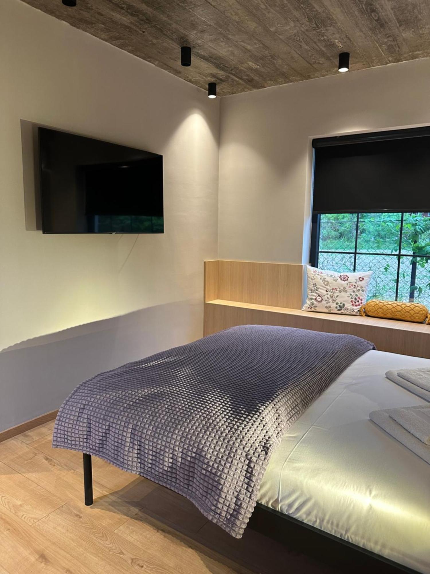 Villa Number 6 Скоп'є Екстер'єр фото