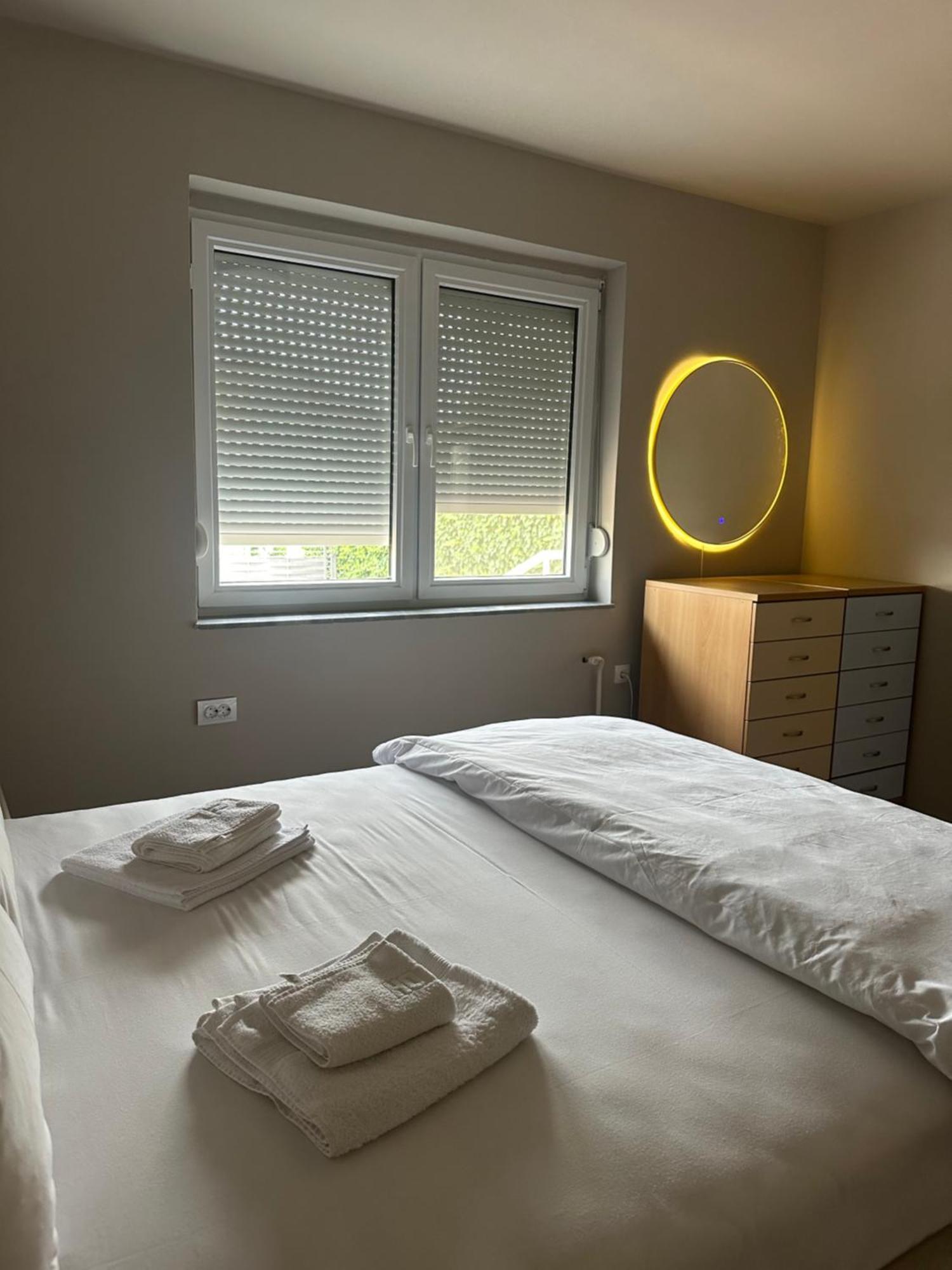 Villa Number 6 Скоп'є Екстер'єр фото